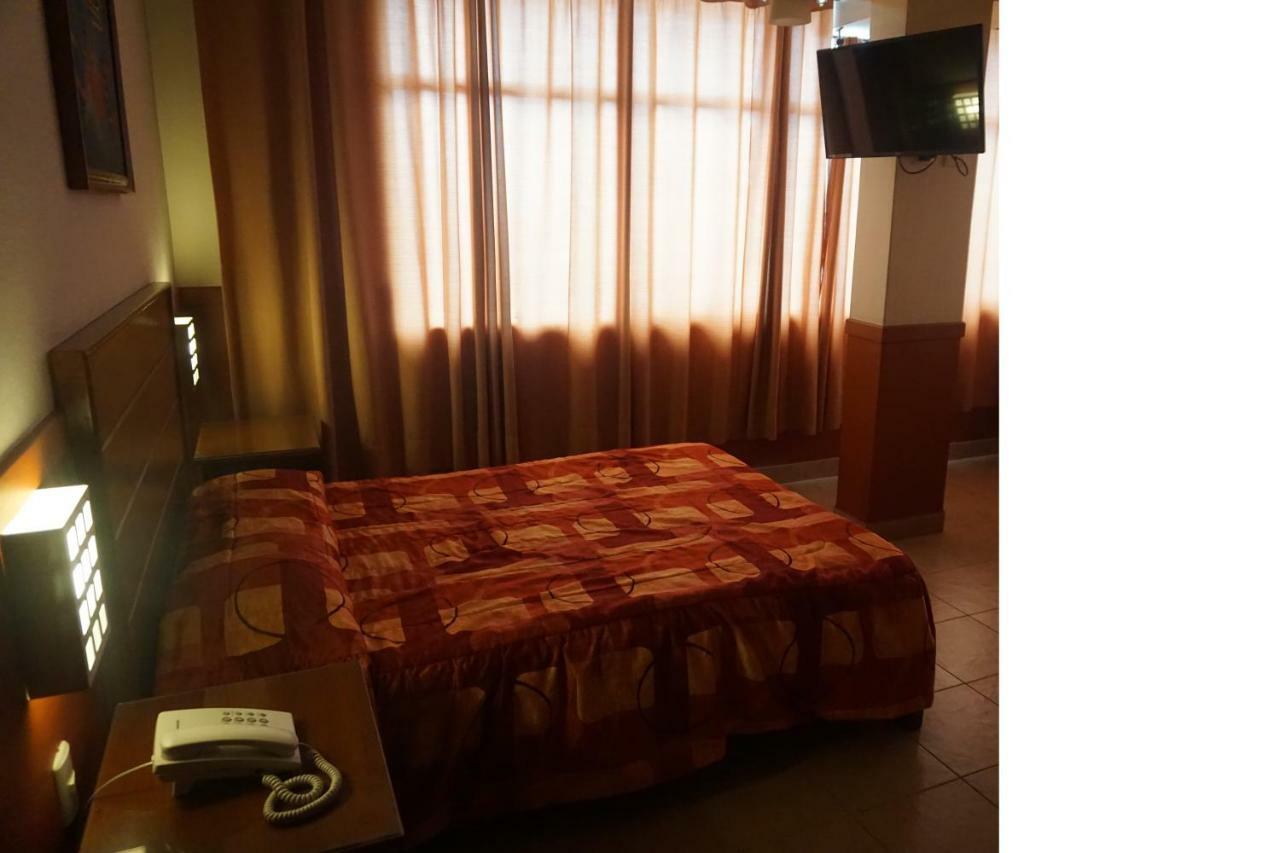 Hotel Santa Maria Лима Екстериор снимка