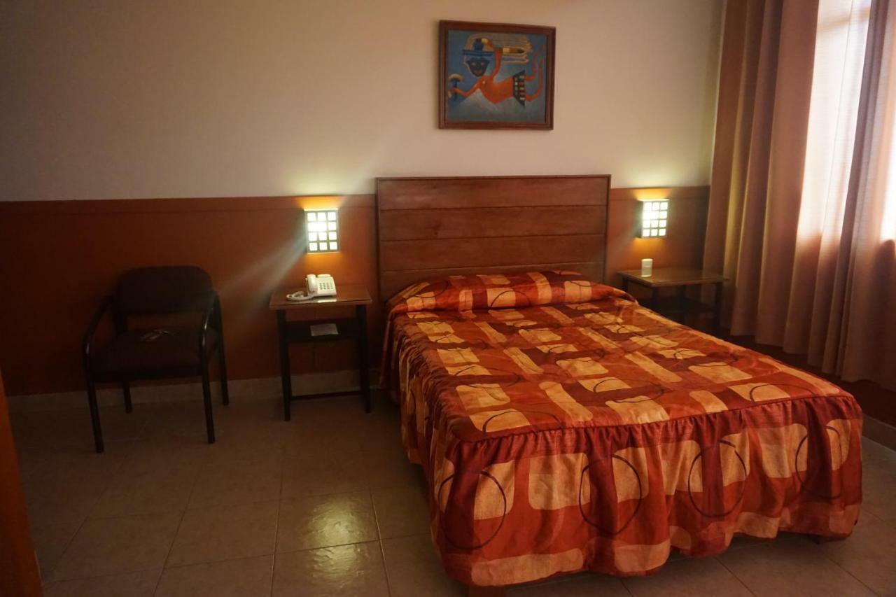 Hotel Santa Maria Лима Екстериор снимка